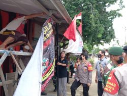 Polsek Tambelang Copot Bendera Ormas, Posko Diubah Jadi Poskamling