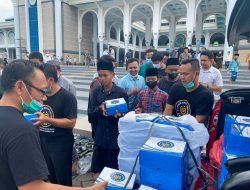 DPD Letho Jawa Timur Berbagi Nasi Kotak dan Sosialisasi ET Capres 2024, Bertempat Masjid Al Akbar Surabaya