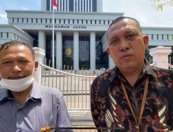 Hakim Pengadilan Negeri Jakarta Selatan di Laporkan Ke MA dan KY