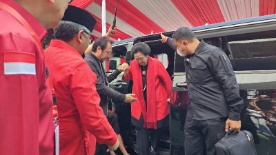 Megawati Disambut Tarian Budaya Saat Hadir di Lokasi HUT ke-51 PDIP