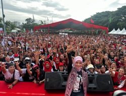 Tepis Hoaks Bansos dan PHK Dihapus, Siti Atikoh: Justru Ganjar-Mahfud Akan Menambah Bantuan dengan KTP Sakti