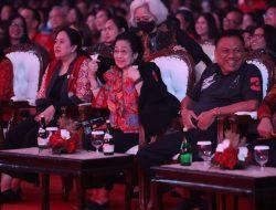 Ibu Megawati Hadiri Perayaan Natal Kasih Damai Perjuangan di Jiexpo