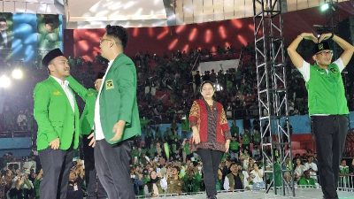 Puan, Arsjad, dan Hasto Meriahkan Harlah ke-51 PPP di Makassar