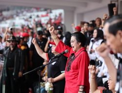 Pukul 10 Ribu Kentongan di Konser Salam Metal, Megawati: Jaga Kewaspadaan untuk Negara Tetap Berdaulat