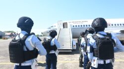 Dua Jet Tempur Sukhoi SU-27/30 Lanud Sultan Hasanuddin, Paksa Mendarat Pesawsat Asing