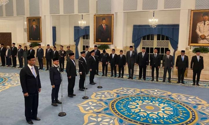 Dua Kursi Menteri dan Satu Wamenaker Kosong, Publik Berharap Presiden Pilih Pembantu nya Figur Profesional dan Berintegritas