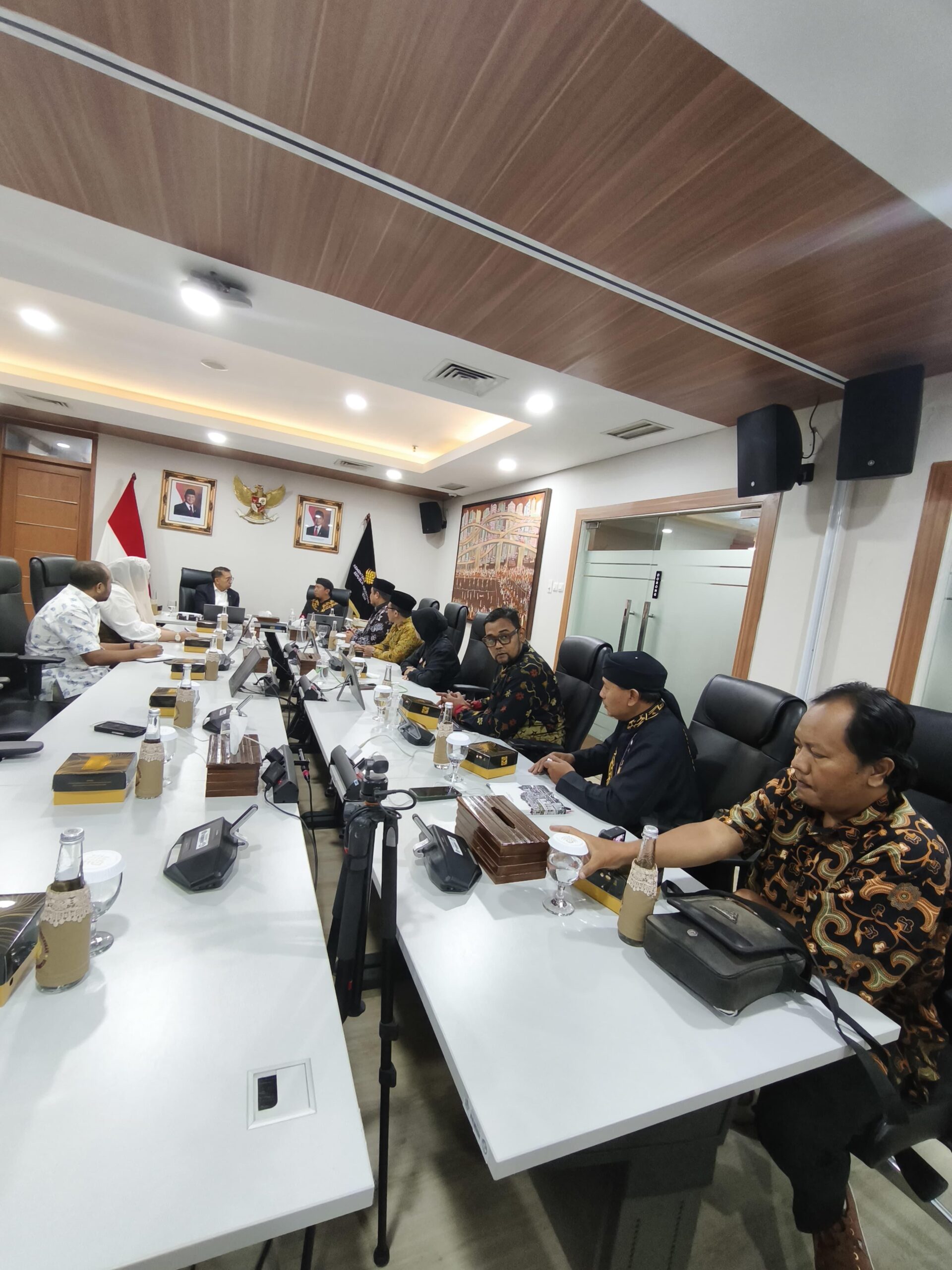 Maharaja Kutai Mulawarman dan Lembaga Pemangku Adat Jayakarta Jadi Pelopor Gerakan Sadar Budaya 2025
