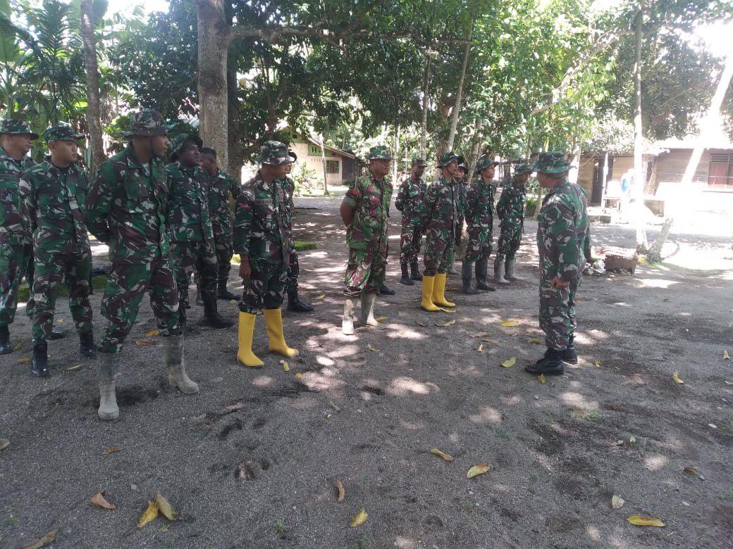 Satgas TMMD ke-126 Mulai Bekerja di Kampung Babak, TNI dan Warga Tambrauw Bergotong Royong Bangun Jalan