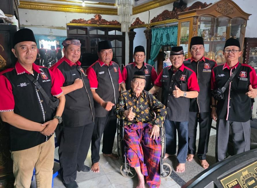 Ormas Madas Nusantara Luncurkan Program Sedekah Satu Juta Al Quran di Hari Santri