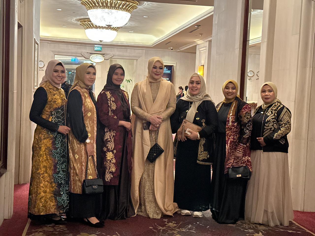 Dian Cahyani Rahmat Trianto, Ketua Tim Penggerak PKK Kabupaten Tanah Laut Hadir di Rakernas IWAPI Ke IV Jakarta