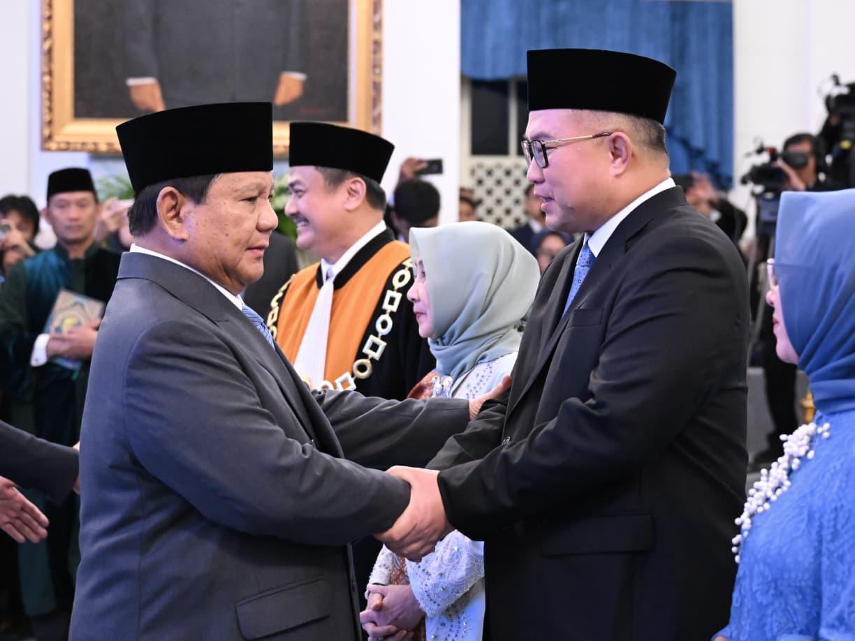 Panglima TNI Hadiri Pengucapan Sumpah Wakil Ketua MA dan Pelantikan Kepala serta Wakil Kepala BRIN di Istana Negara