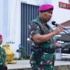 BENDERA MERAH PUTIH BERKIBAR, PRAJURIT MAKO KORMAR PERTEGUH LOYALITAS