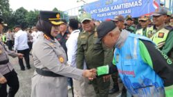Polres Metro Bekasi Gelar Apel Kamtibmas Dan Pembagian Sembako