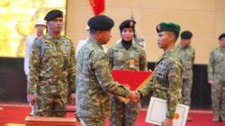 Panglima TNI Anugerahkan KPLB Prajurit TNI Berprestasi Juara Pertama Hafalan 30 Juz Al Quran